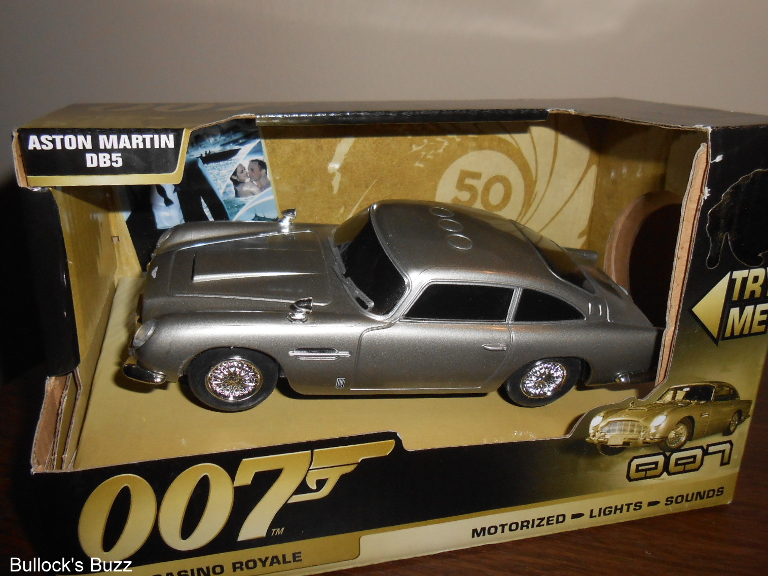 Skyfall Toy State James Bond Light and Sound Street Agent Secret Agent Bond Car 
