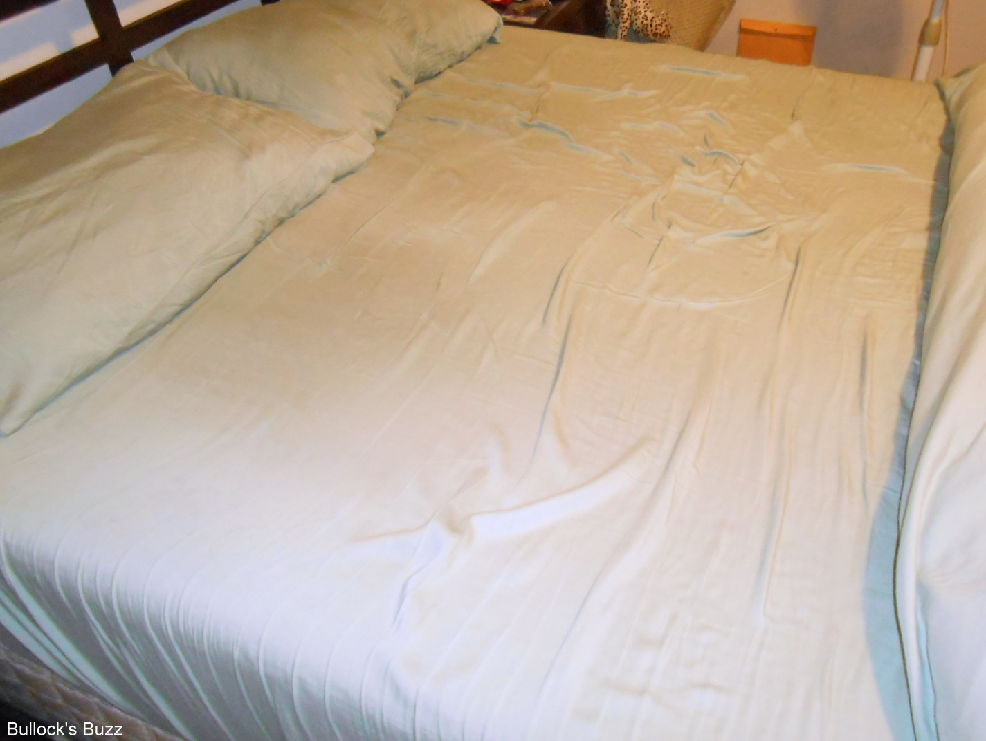 The Original BedBand Review Make Your Fitted Sheet Fit Bullock's Buzz