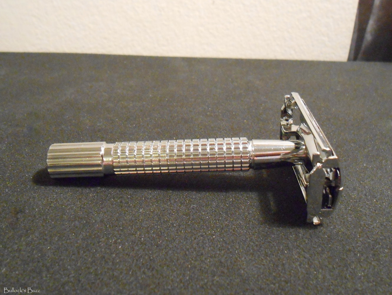 Micro Touch One Classic Safety Razor ~ Review - Bullock's Buzz