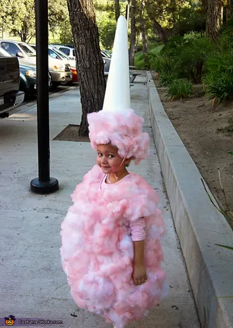 Cotton-Candy-DIY-halloween-Costume