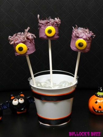 Halloween Monster Snack Cups - Bullock's Buzz