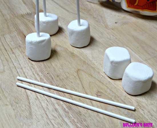 One-Eyed-Purple-People-Eater-Marshmallow-Pops-pic9