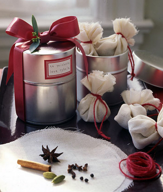 last_minute_DIY_food-gift_ideas_mulling_sachets