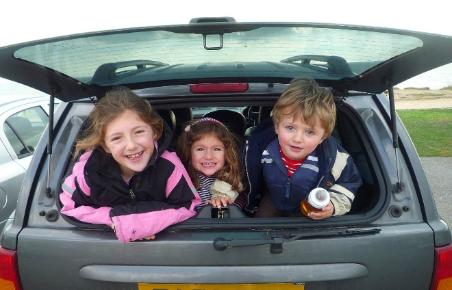items every parent should keep in the car