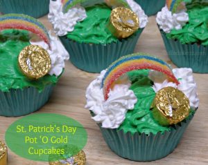 St. Patrick’s Day Pot O’ Gold Cupcakes