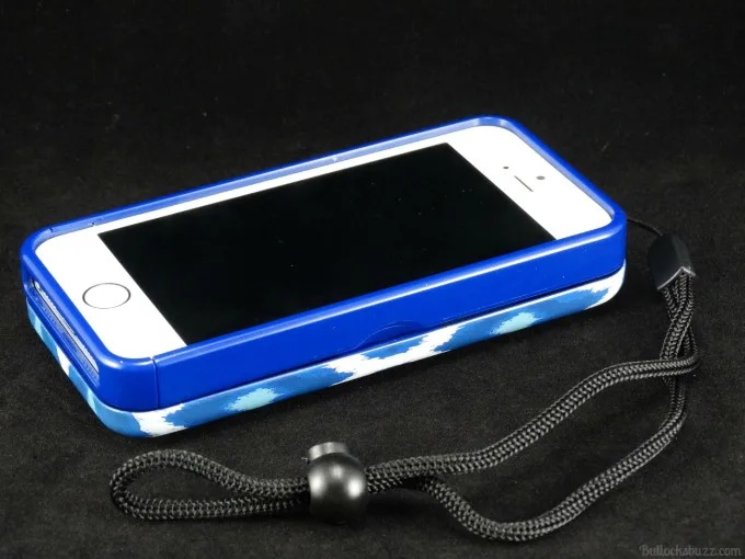 eyn everything you need smartphone case side