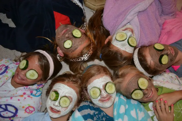 birthday party ideas for tweens and teens spa night party idea