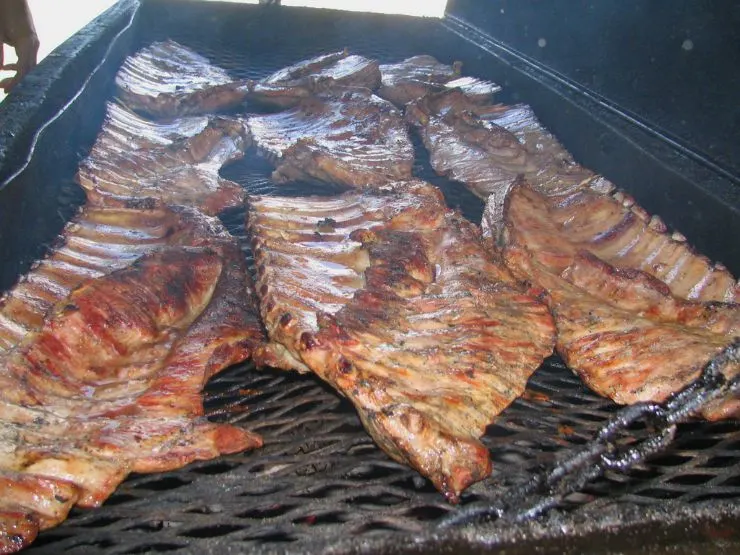 Alabama BBQ Ribs on the smoker