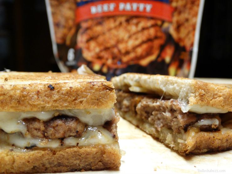 Classic Patty Melt with onions cut