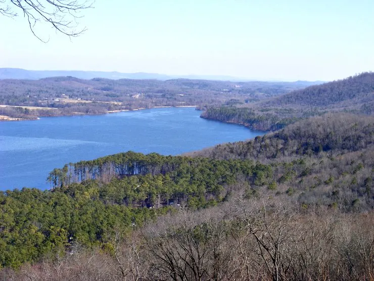 lake guntersville alabama