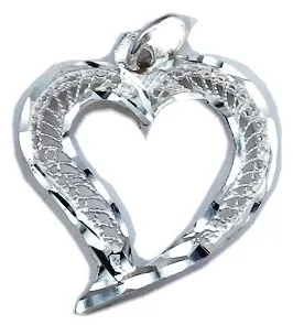 teeda_filagree_heart_charm