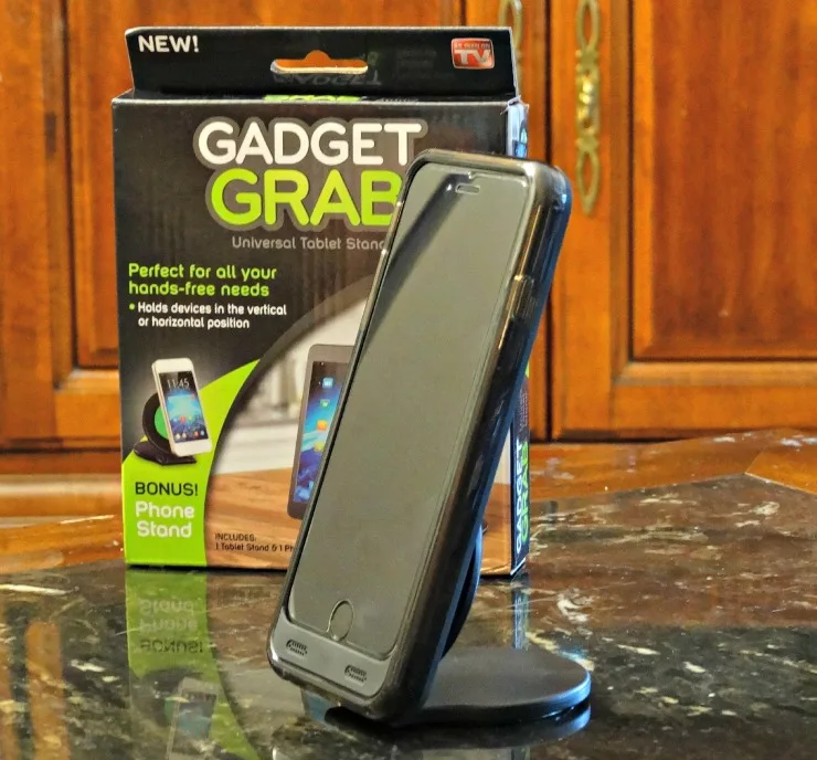 gadget grab open holding phone