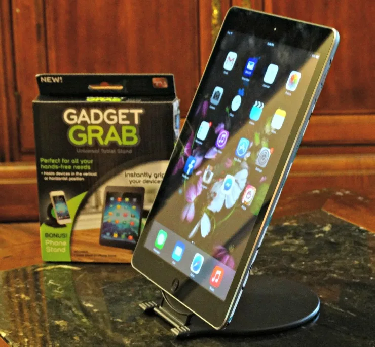 gadget grab open holding tablet side pic