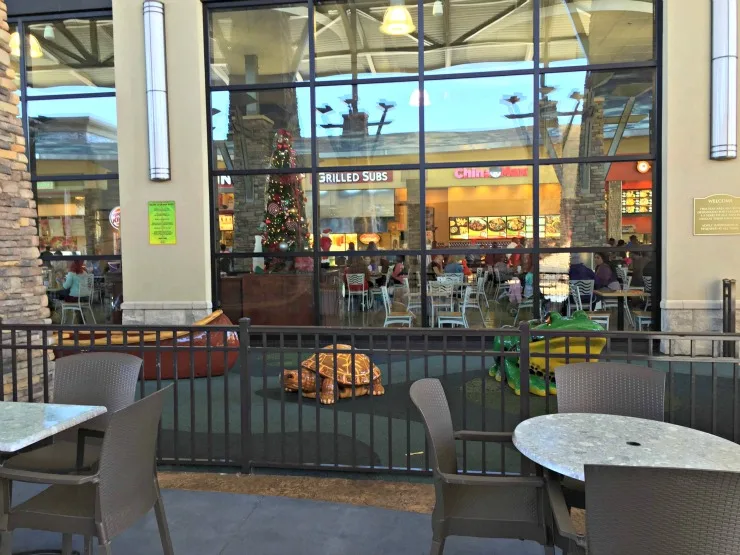The Outlet Shops of Grand River food court with play area