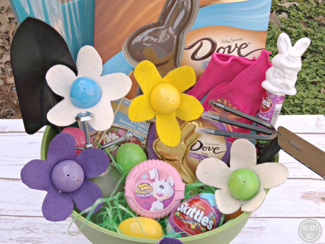 DIY Easter Basket for the gardener close up