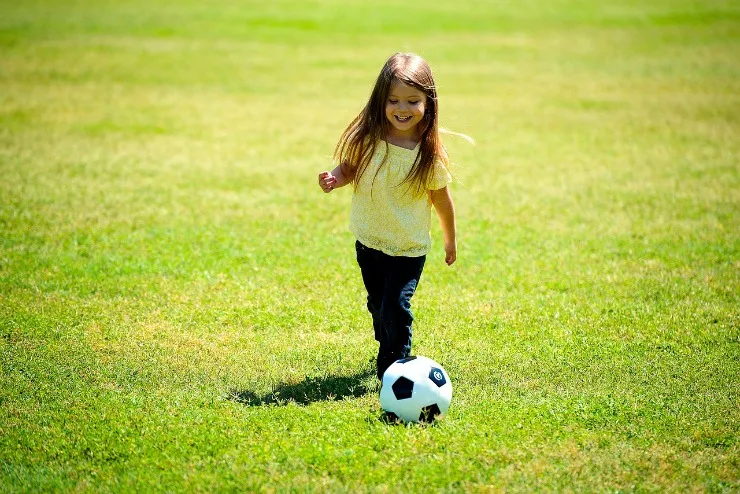 3 Easy Ways To Ensure That Your Kids Healthy & Active exercise