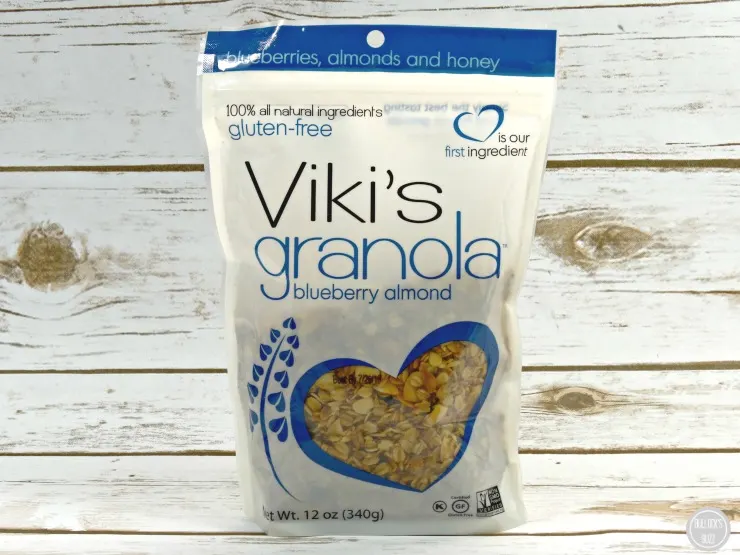 5 Picnic Must-Haves for National Picnic Day vikis granola