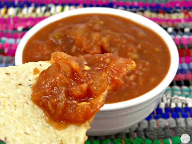 salsa recipe game day traditons salsa on chip