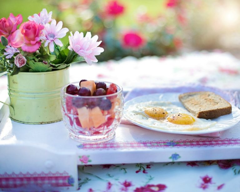 Small Dietary Changes to Improve Your Health