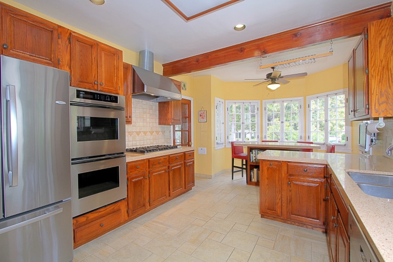 Top Ways to Make Your Kitchen More Functional change the floor plan