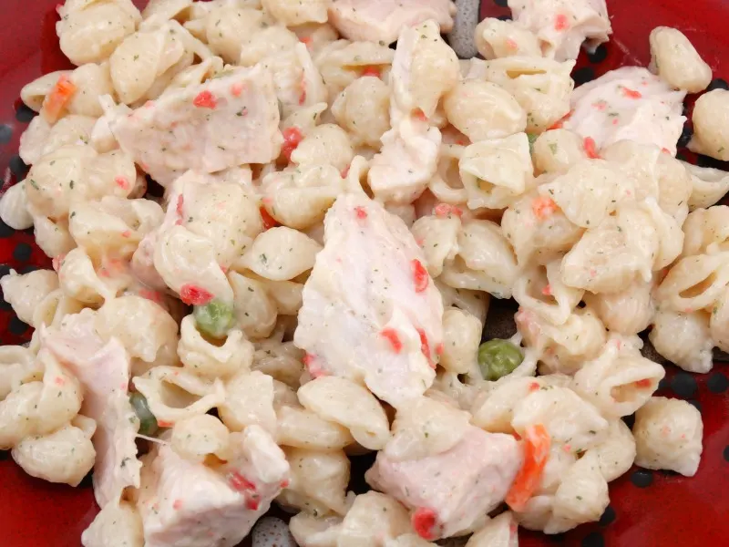 Leftover Grilled Chicken, Ranch and Bacon Pasta Salad image3