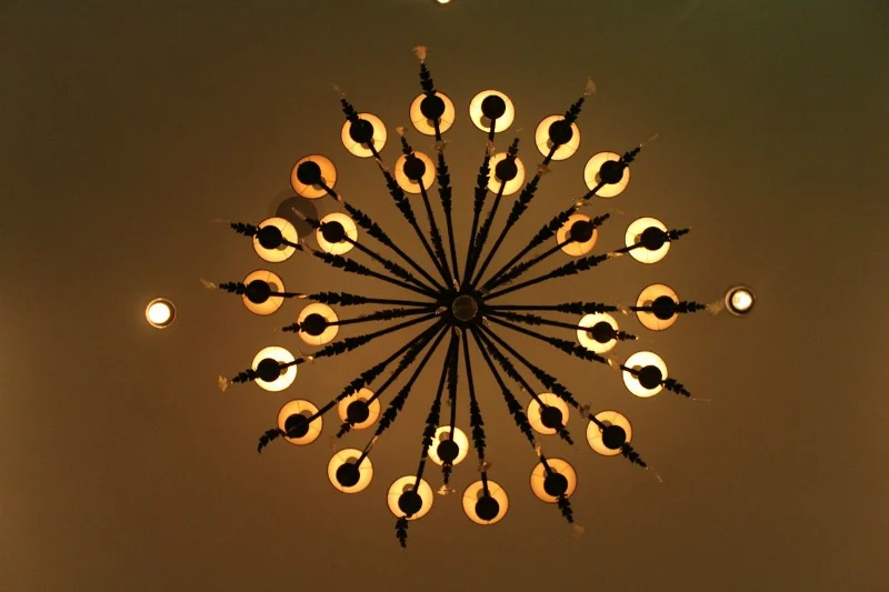 use nice lighting simple design ideas