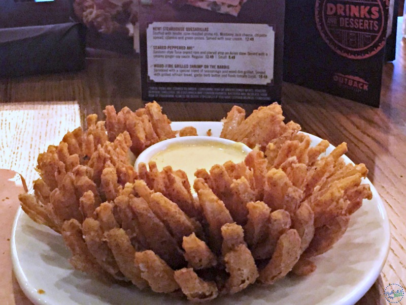 outback-steakhouse-bloomin-onion