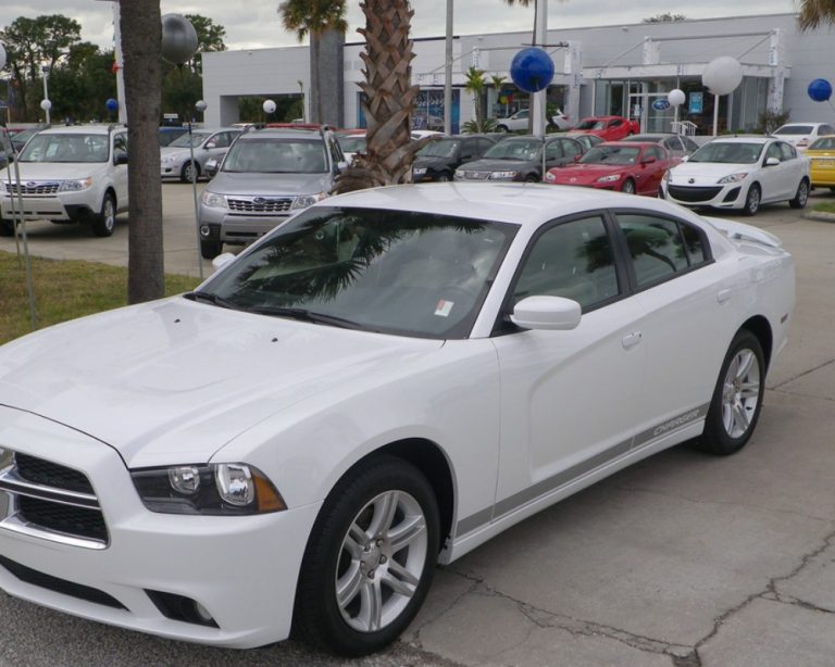 5 Smart Ways to Save Money When Buying A Car