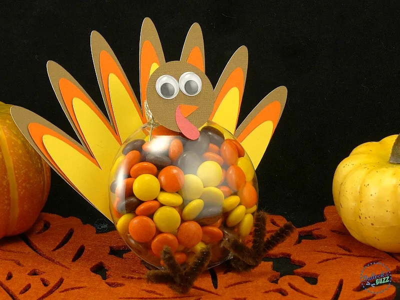 close up of a finished Thanksgiving Turkey Treat