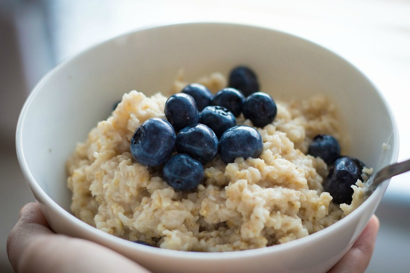 Simple Steps You Can Take To Ensure Your Kids Are Consuming A Healthy Diet breakfast