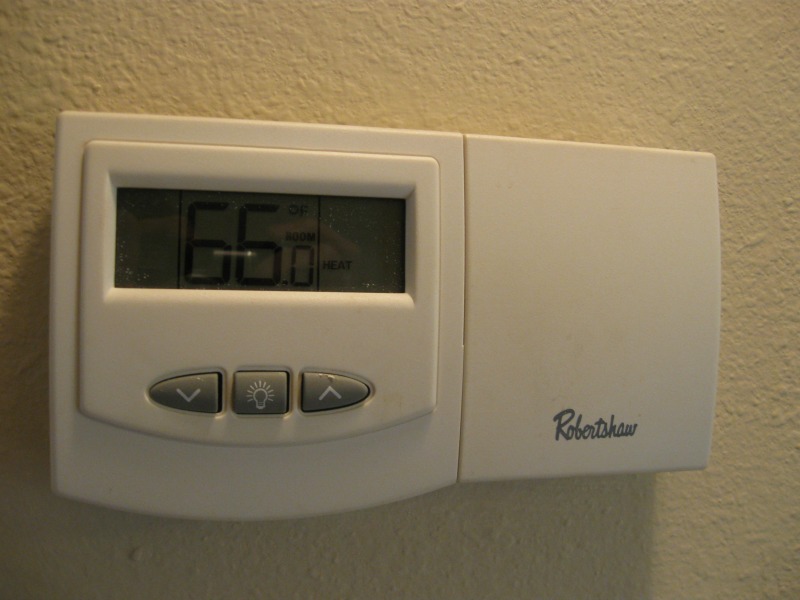 reduce your energy bills thermostat