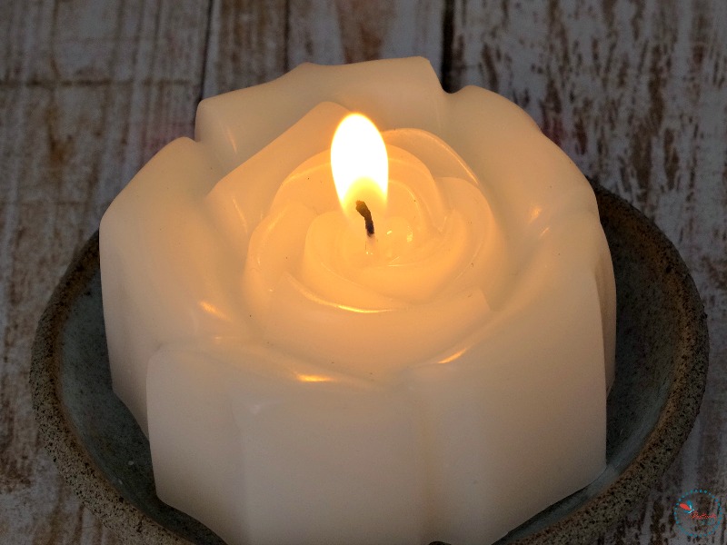 VIBceramics lit candle