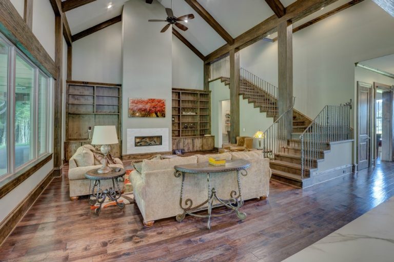 Liven Up Your Living Room with These Simple Tips