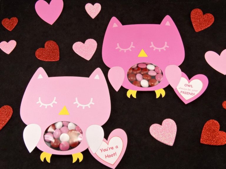 DIY Valentines Candy Cards + Free Printable!