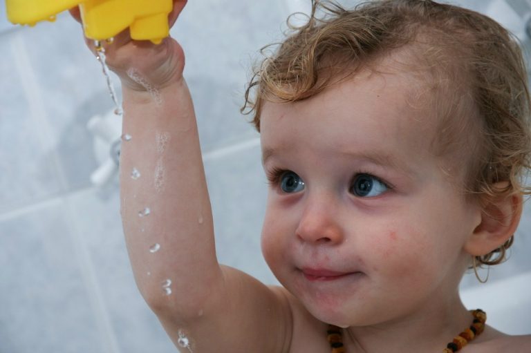 How Do I Know That My Child's Shampoo Is Non-Toxic