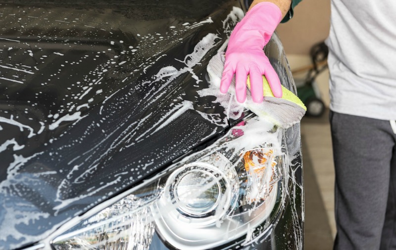 Simple Ways to Keep Your Car's Paint Looking New All Year Round