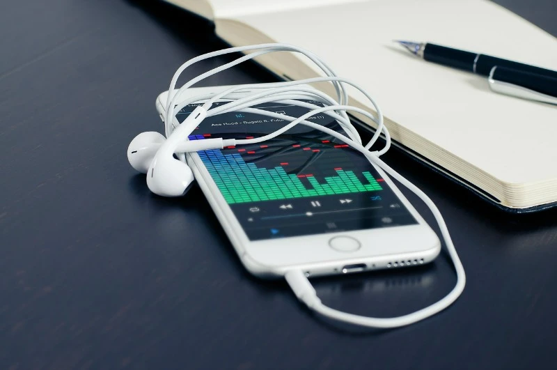 Personalize Your Devices smartphone