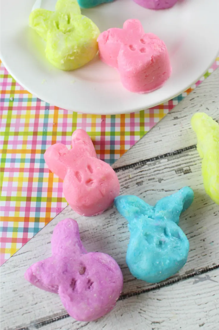 Easter Bunny Cream Cheese Mints: children and adults will love these colorful bites of deliciousness with a creamy, melt in your mouth texture, and sweet peppermint taste. 