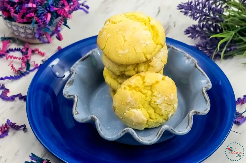 lemon crinkle cookies for Christmas dessert ideas