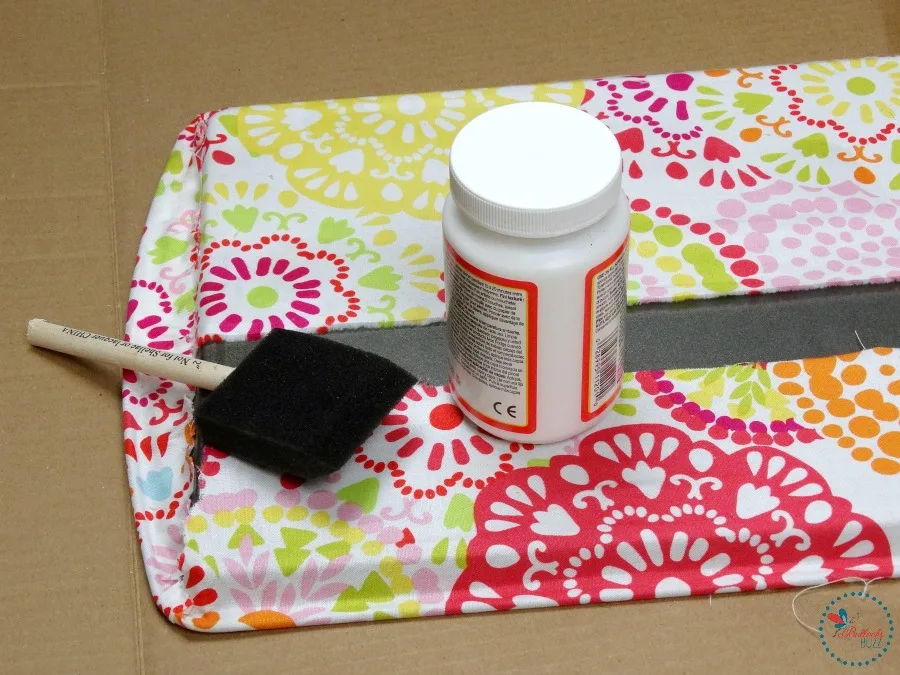 DIY Fabric Covered Tray add Mod Podge