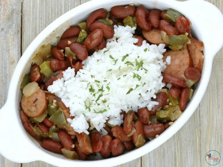 red beans and rice in bowl