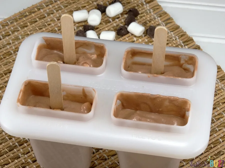 S'mores Pudding Pops insert popsicle sticks