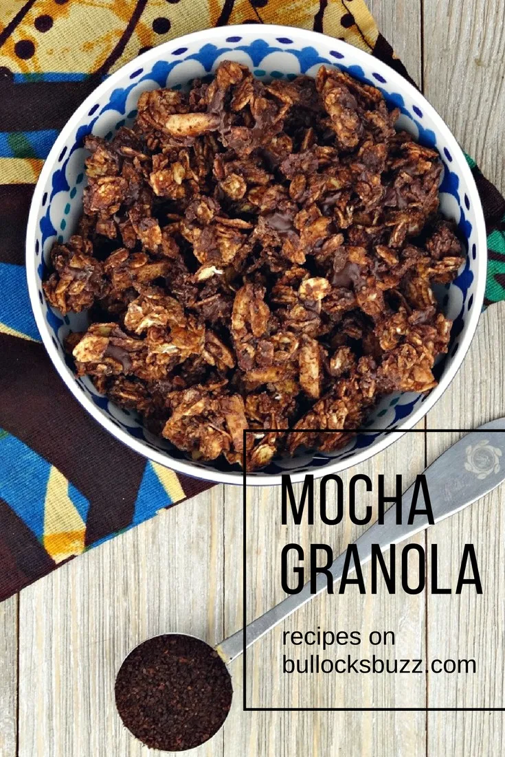 A hint of dark chocolate, rich coffee undertones and sweet almonds, honey and vanilla, give these crunchy clusters of Mocha Granola pack an irresistible punch!