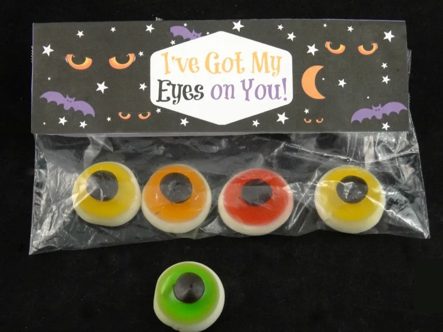 I've Got My Eyes on You Halloween treat bag toppers