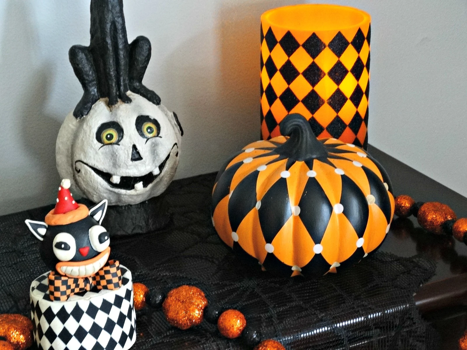 Haunted Harlequin Halloween tablescape