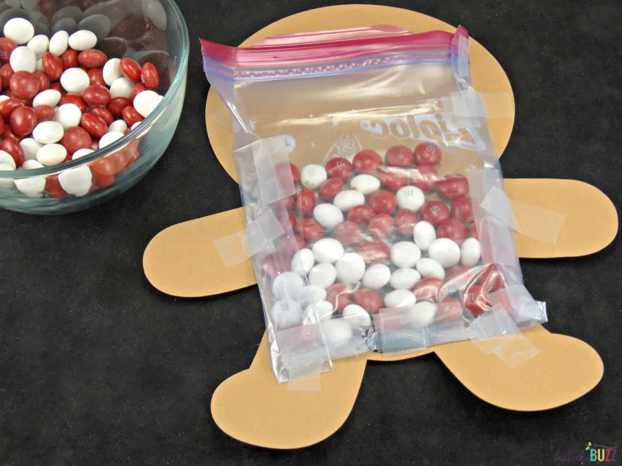 DIY Gingerbread Man Candy Card - Holiday Crafting with Ziploc® Products