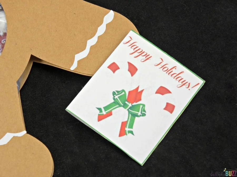 DIY Gingerbread Man Candy Card - Holiday Crafting with Ziploc® Products