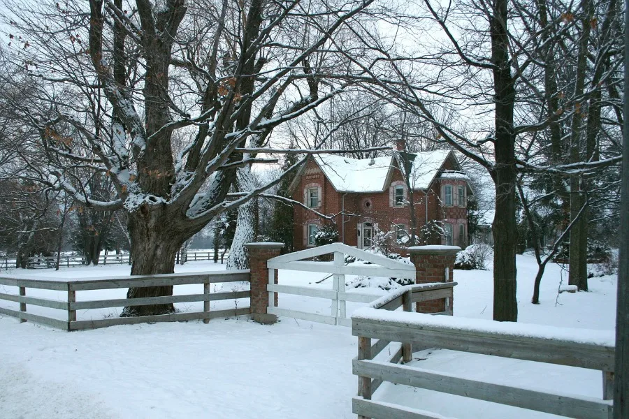 home in winter snow and preparing your home for winter