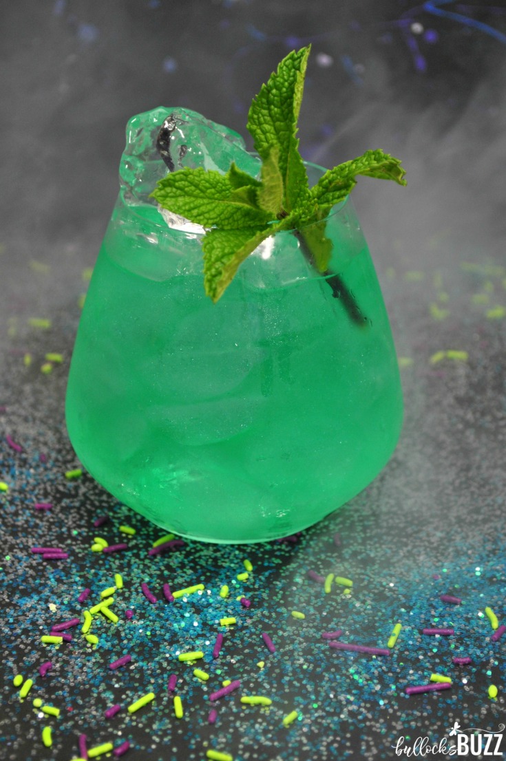 This smooth and delicious Avengers cocktail, The Time Stone, is ideal for movie parties, birthdays and more! 