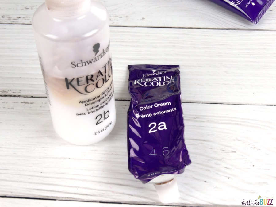 DIY Bobby Pins and Schwarzkopf Keratin Color mix color with applicator bottle